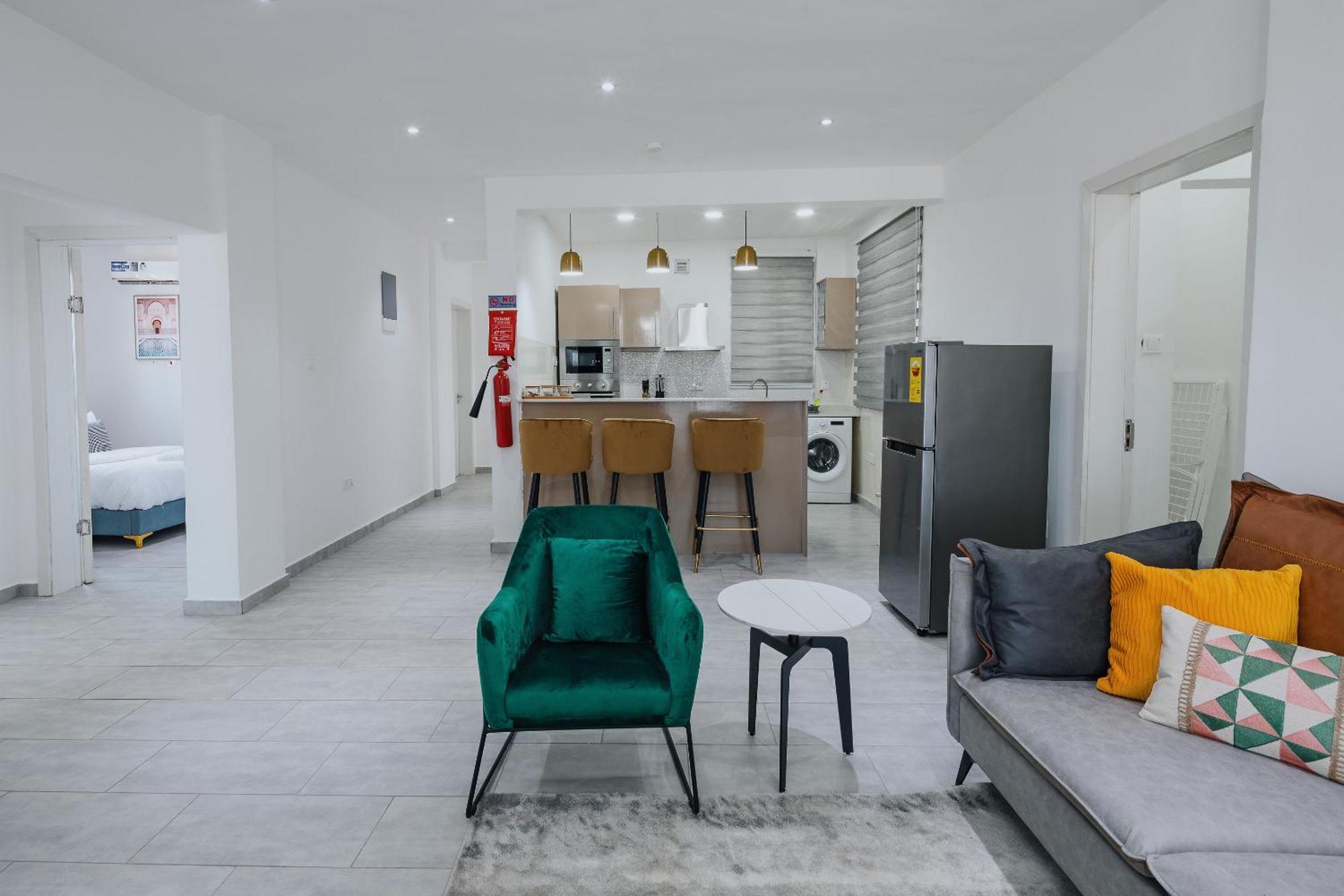 The Avery Apartments At Odomaa Place B, East Airport Accra Esterno foto